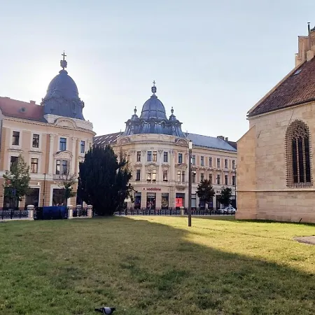 Apartament De Lux Central, P-Ta Matei Corvin Cluj-Napoca Exterior photo