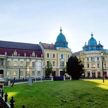 Apartament De Lux Central, P-Ta Matei Corvin Cluj-Napoca Exterior photo
